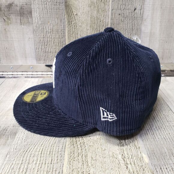 New Era COOPERSTOWN Corduroy York Yankees Hat 59Fifty 7 1/2 Fitted Cap Navy NEW - Picture 2 of 7